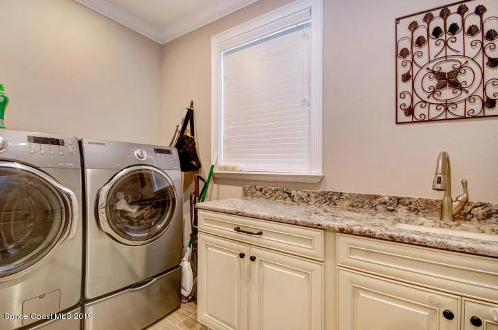 Photo of 661 Nightingale Drive