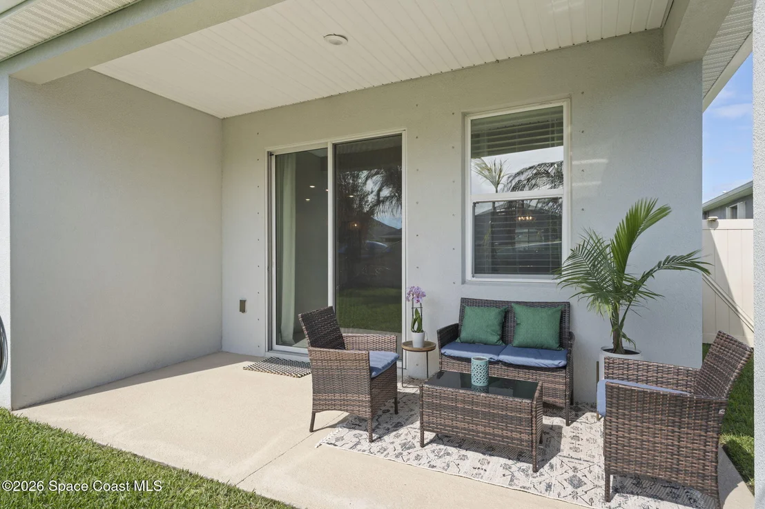 Photo of 975 Potenza Drive