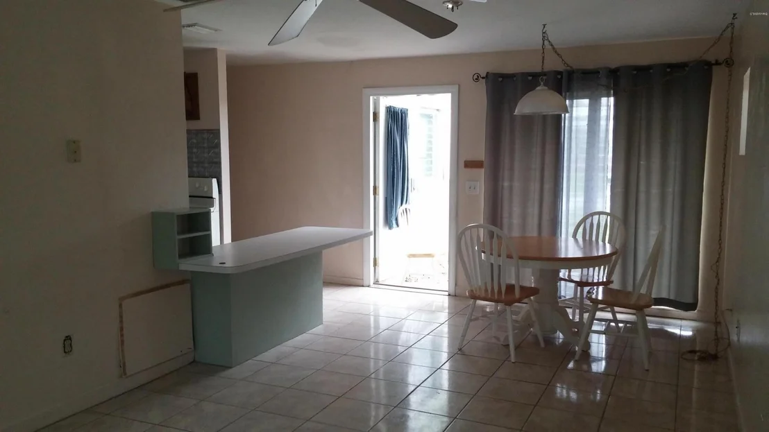Photo of 2092 Little John Road