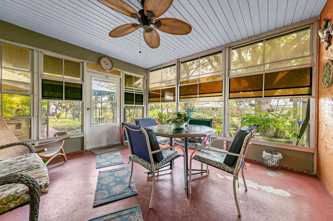 Photo of 1313 Ethel Circle NE