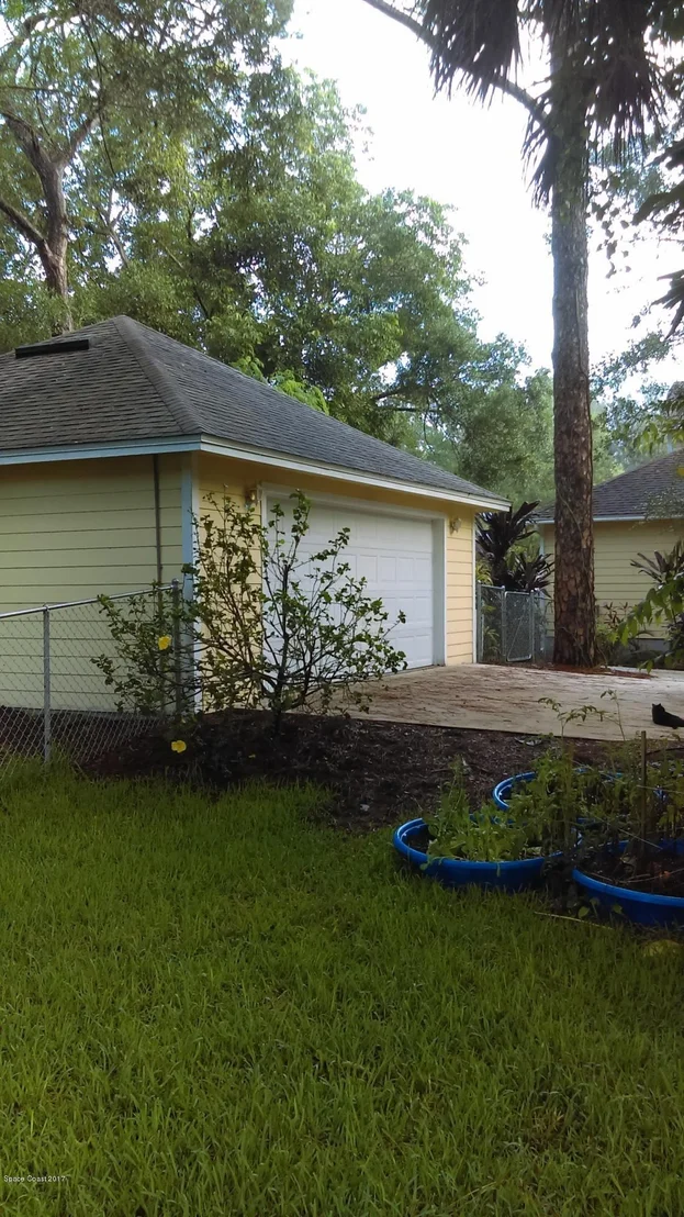 Photo of 1738 Blanche Avenue