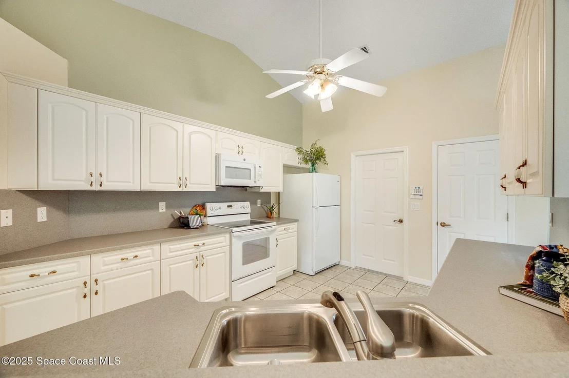 Photo of 3990 Tangle Drive