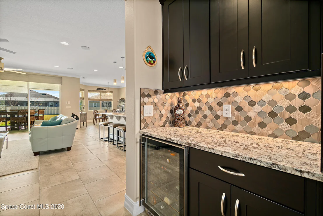 Photo of 7684 Poulicny Lane