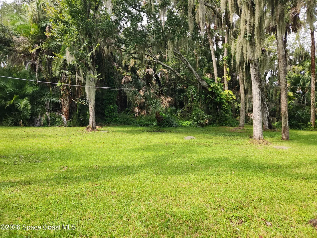 Photo of 2250 Floridiane Drive