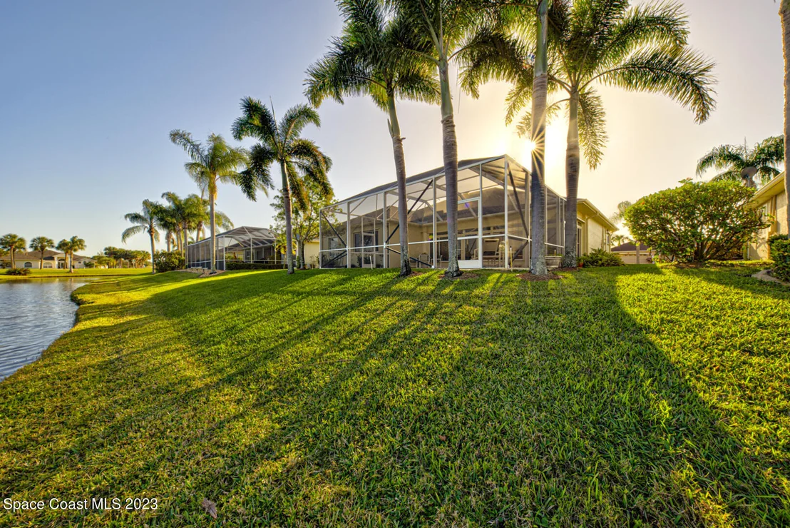 Photo of 2614 Canterbury Circle