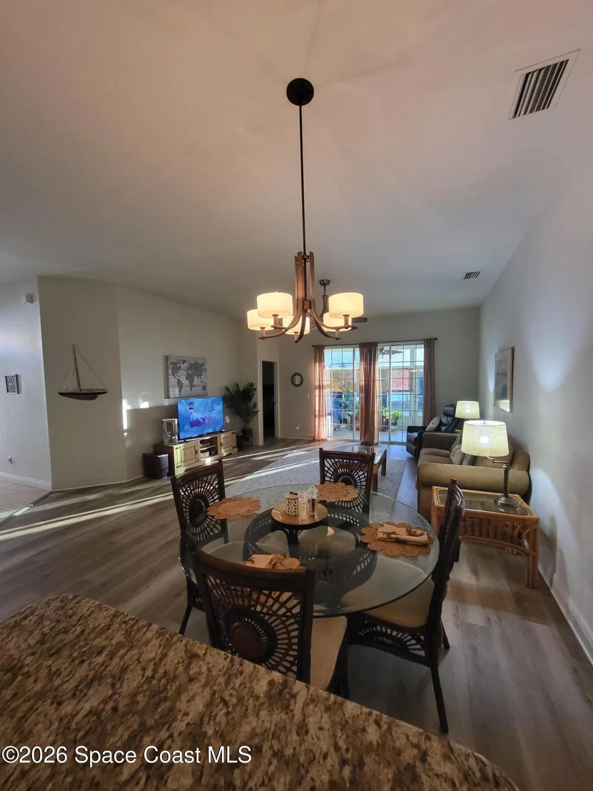 Photo of 1177 Eleuthera Drive NE