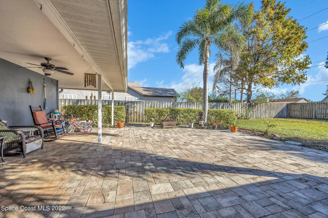 Photo of 905 Pine Baugh Street
