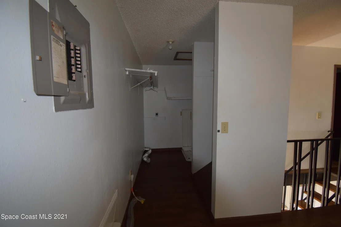Photo of Unit 18 at 4414 Overlook Drive