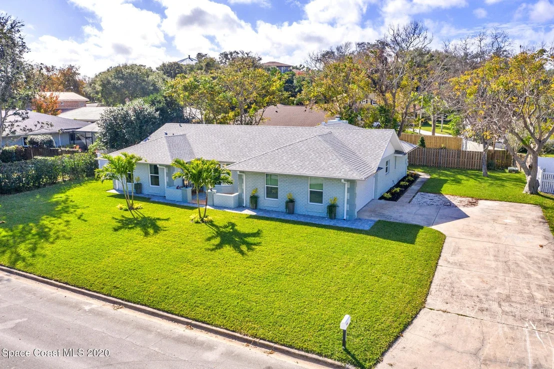 Photo of 3221 Nottingham Lane