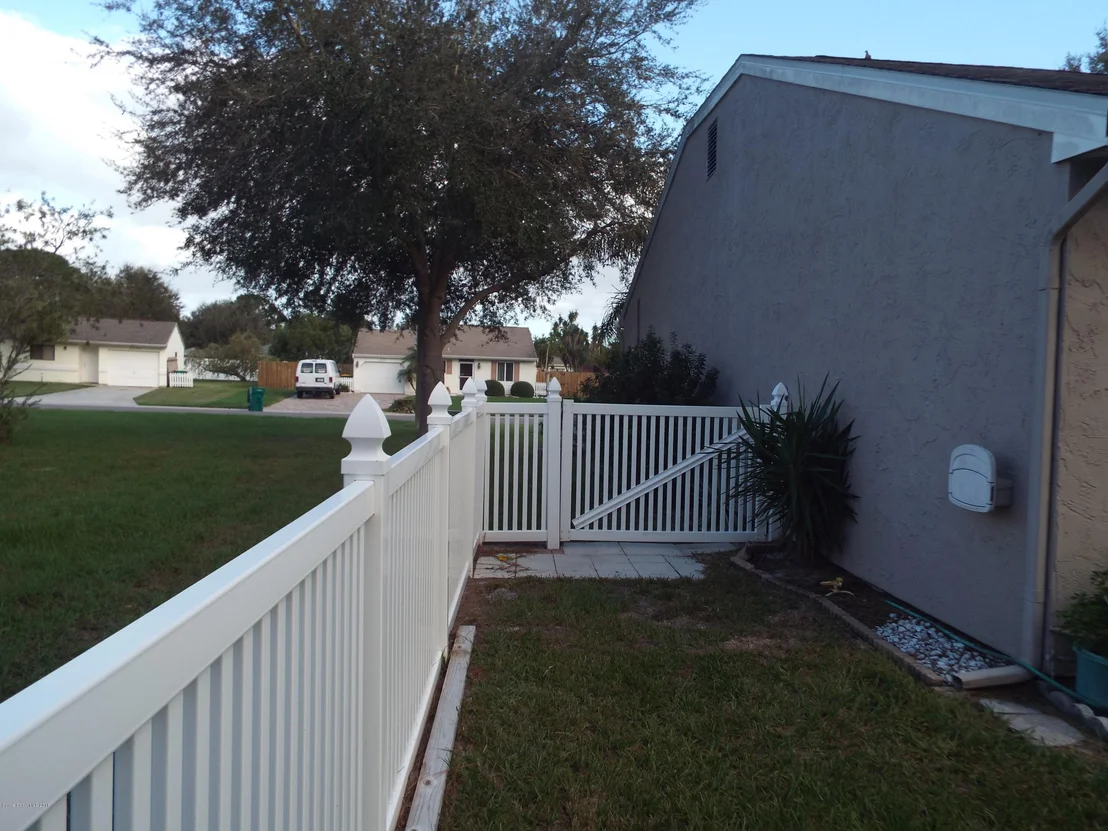 Photo of 1372 Fargo Drive