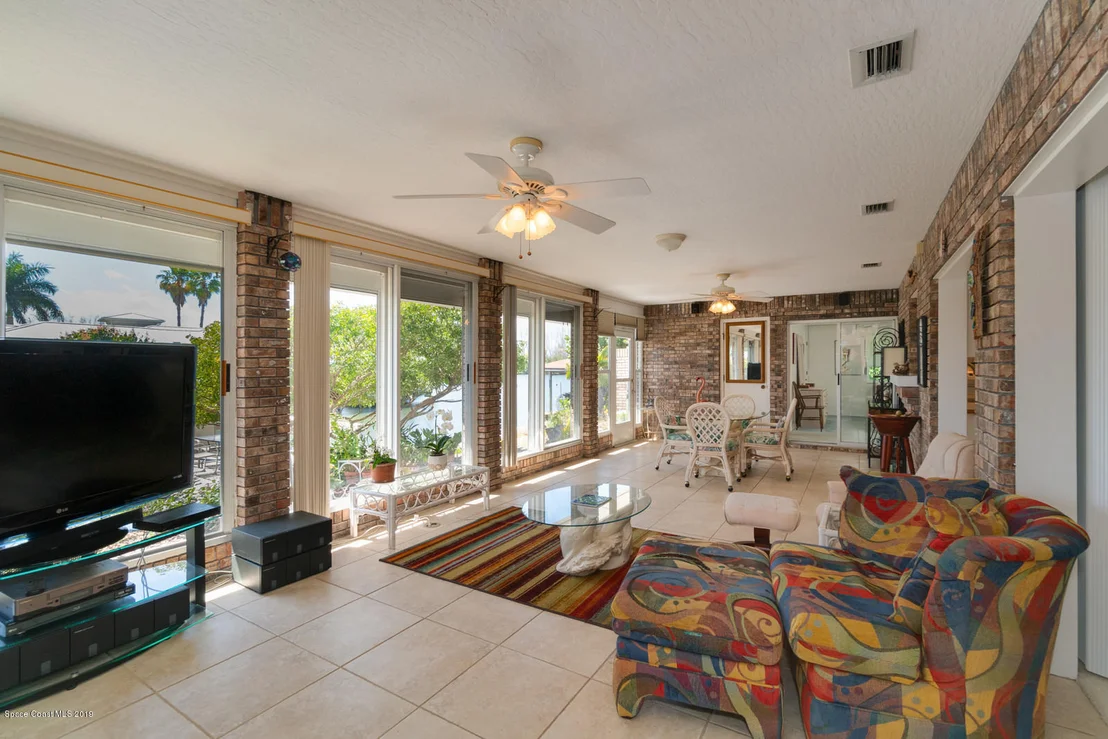 Photo of 419 Arrowhead Lane