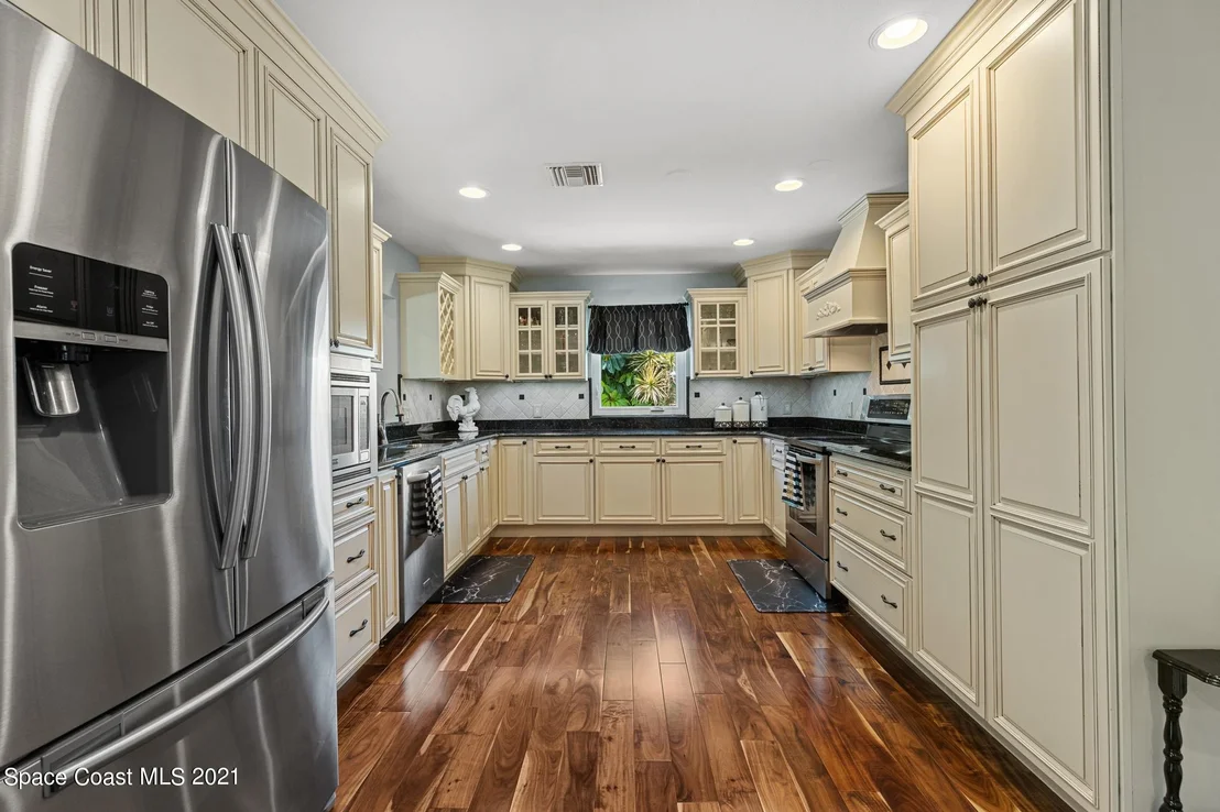 Photo of 211 Wayne Avenue