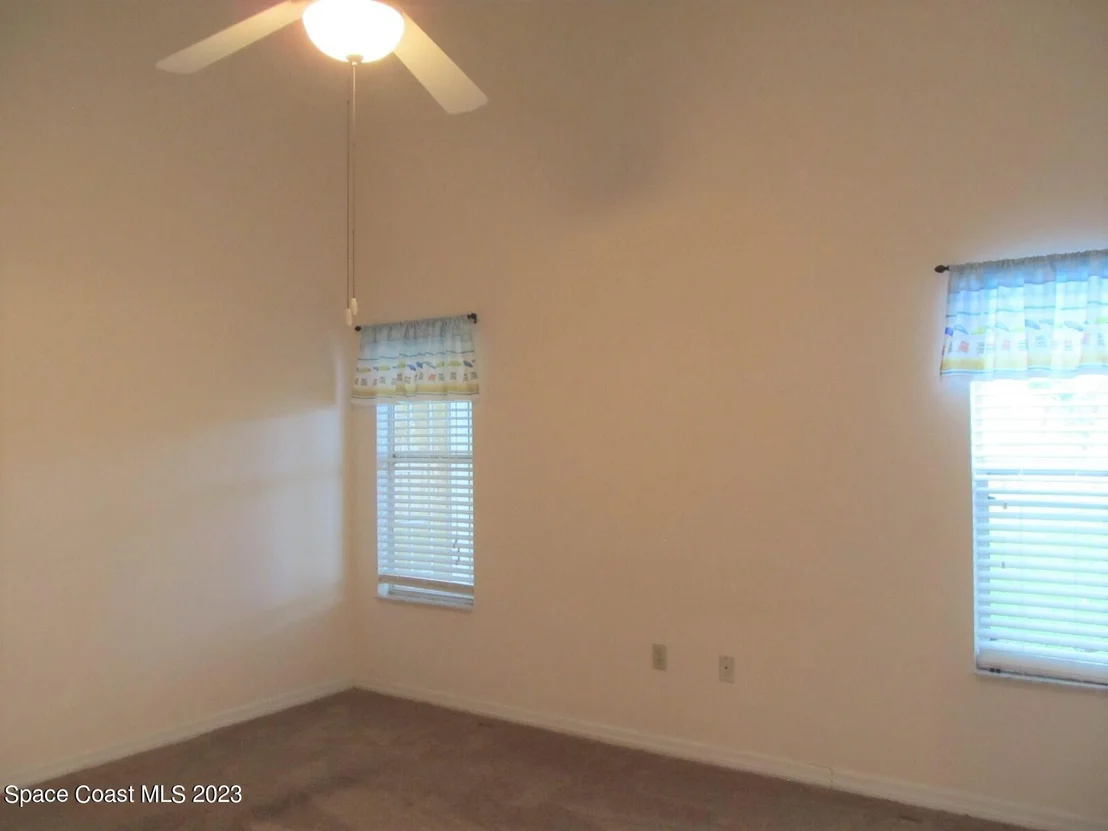 Photo of 930 S Fork Circle