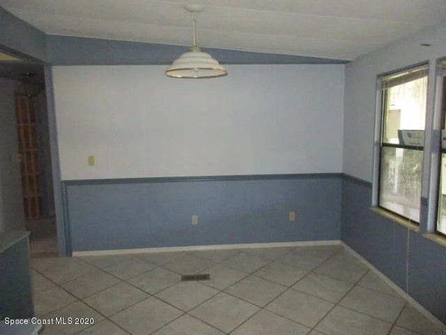 Photo of 4454 Twin Lakes Drive