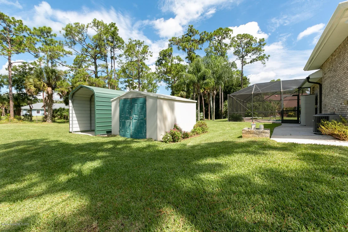 Photo of 2240 Pine Meadow Avenue