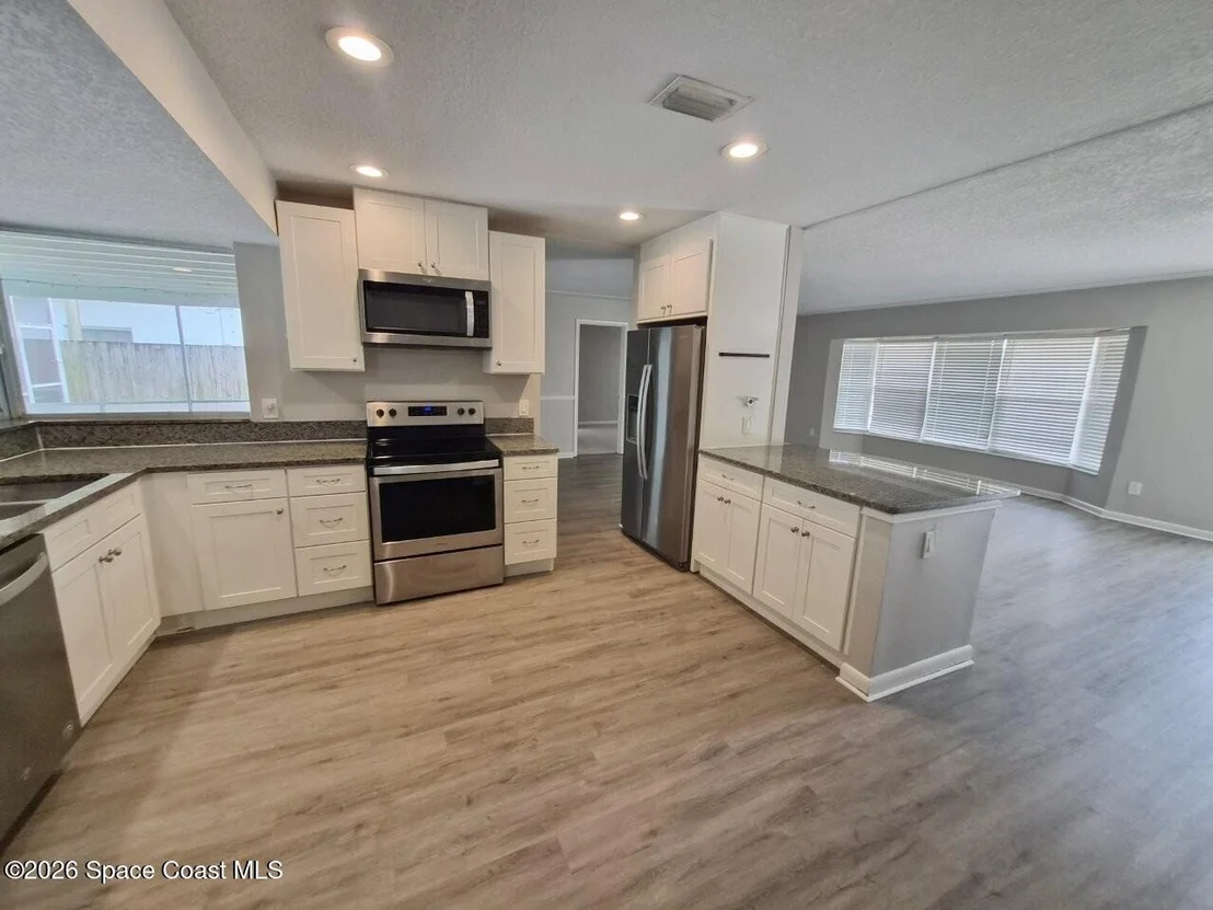Photo of 3516 E Roundtree Drive