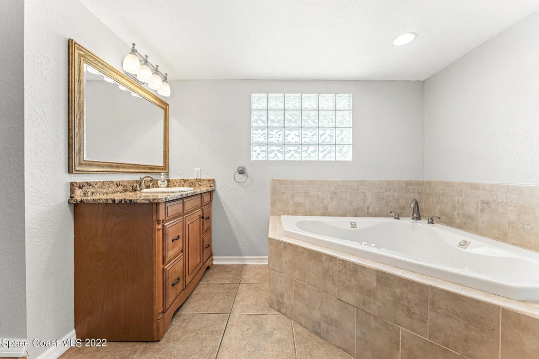 Photo of 2558 Sadler Lane