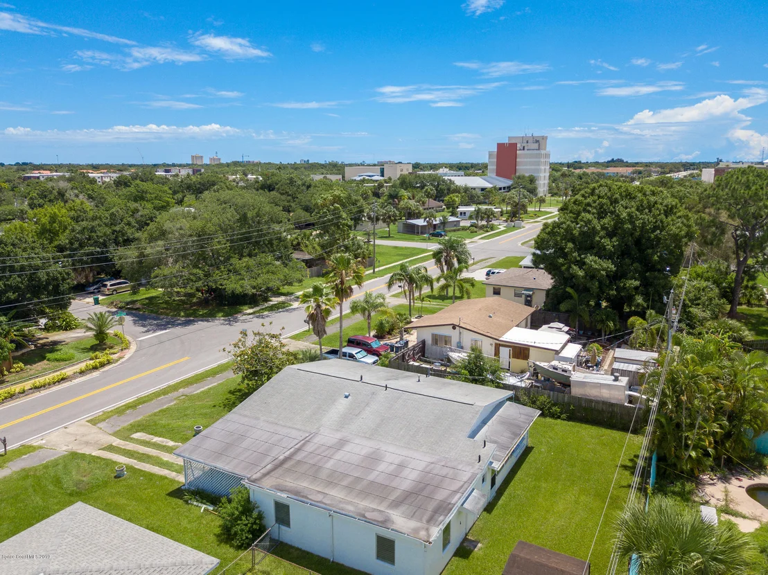 Photo of 307 W University Boulevard W