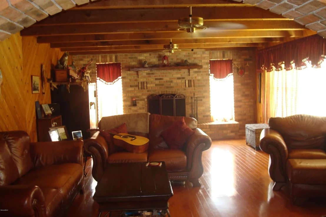 Photo of 8274 Baxter Point