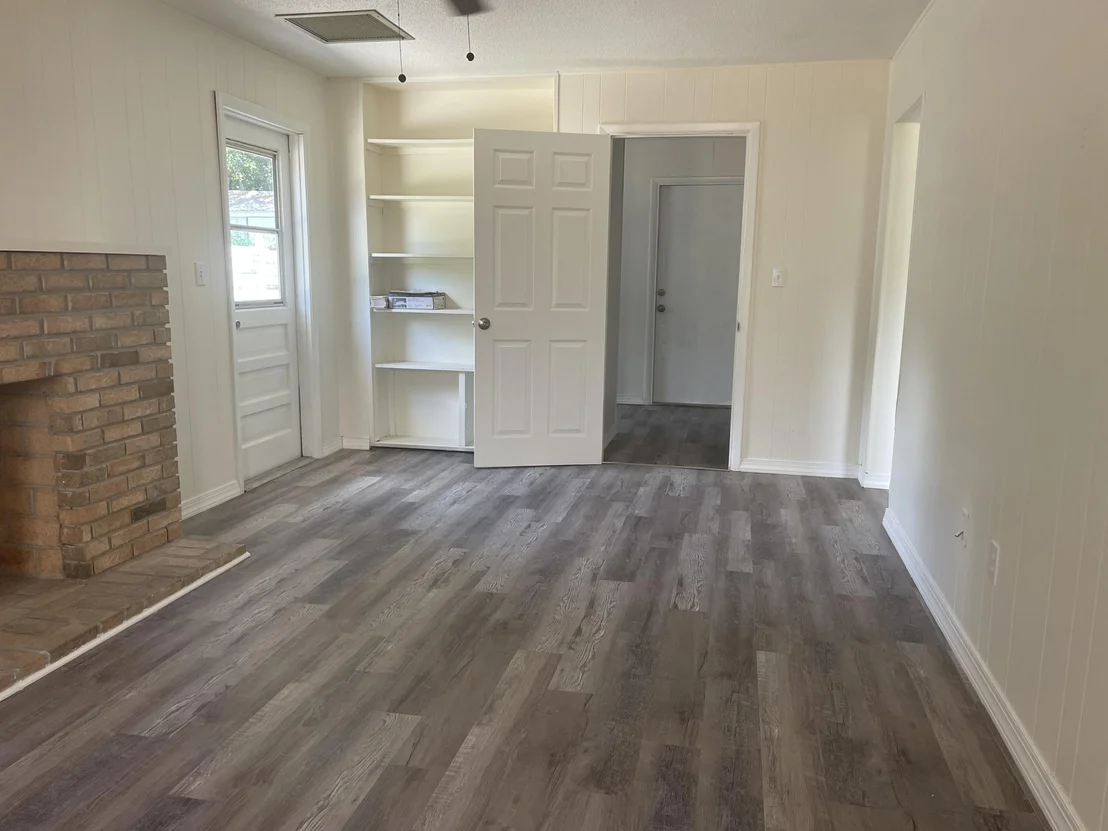 Photo of 1860 Augustine Drive