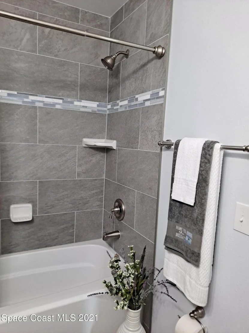 Photo of 2042 Doyle Drive