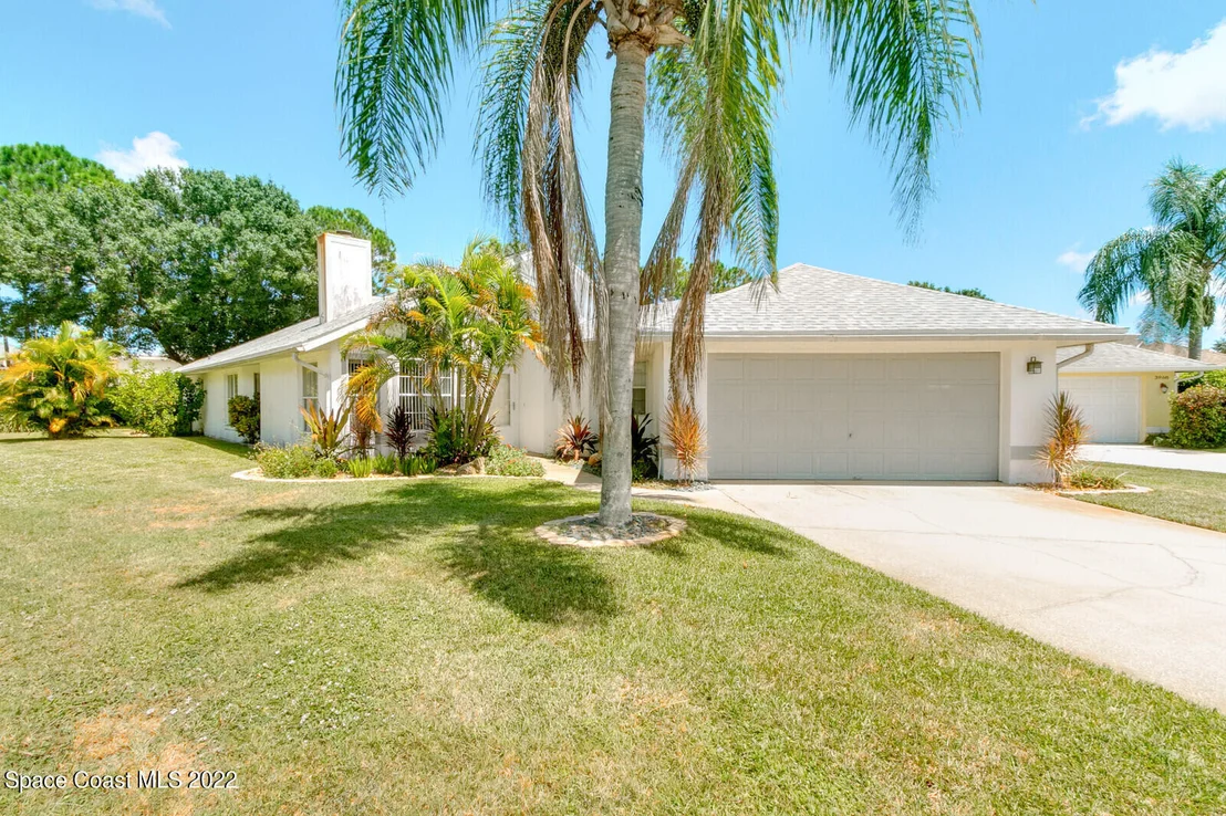 Photo of 3970 Saint Armens Circle