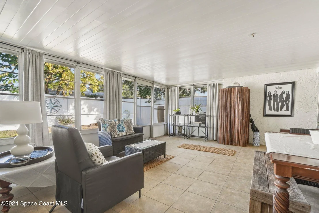 Photo of 2476 Mercury Drive