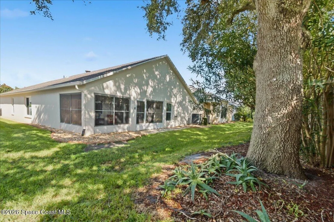 Photo of 688 Brockton Way