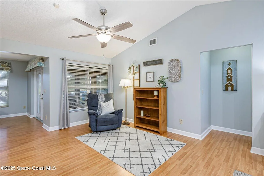Photo of 4351 Silver Lake Drive
