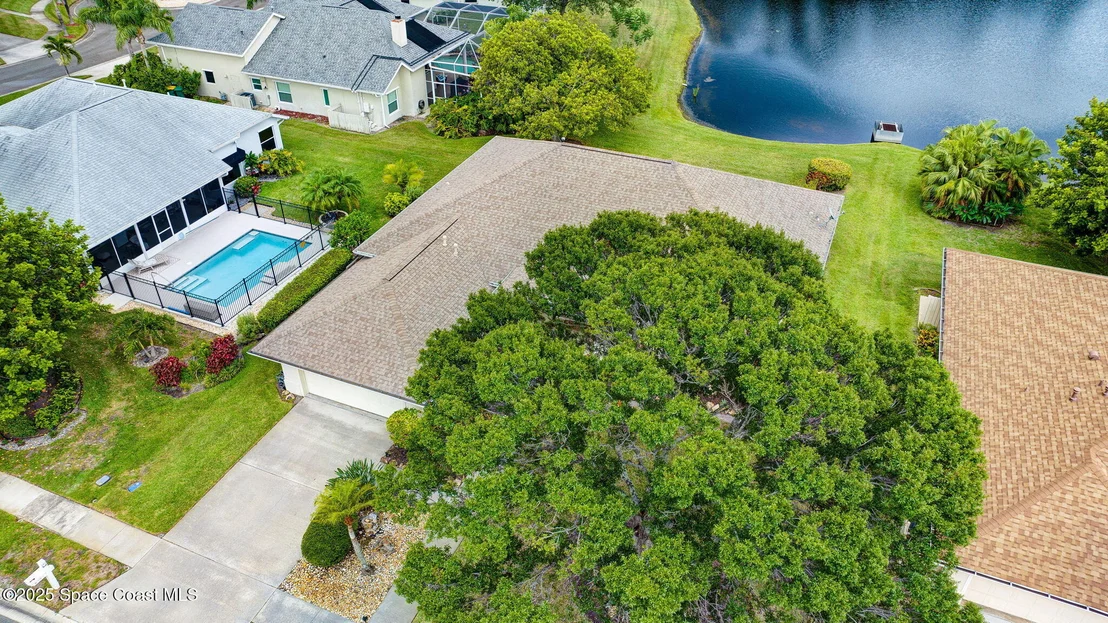 Photo of 5731 Herons Landing Drive