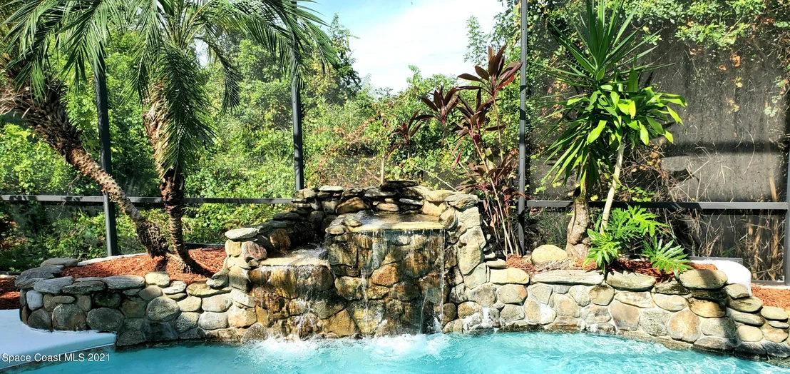 Photo of 3266 Peninsula Circle