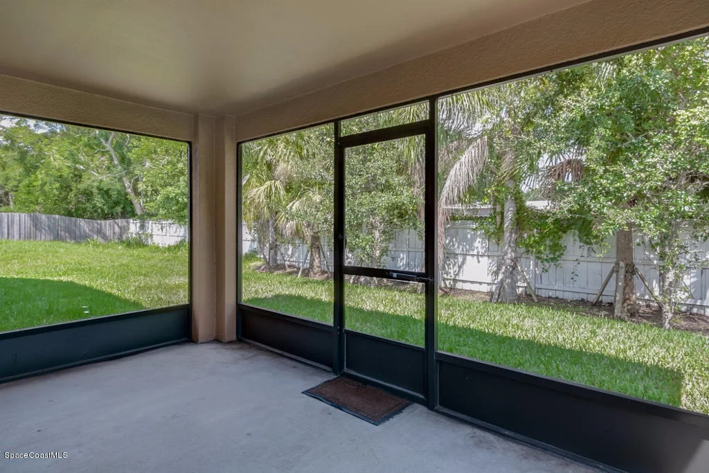 Photo of 534 Dryden Circle