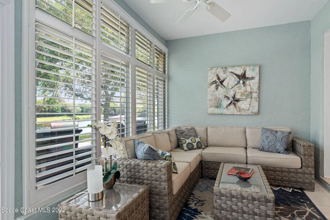 Photo of 557 Willis Way