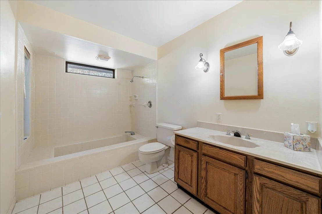 Photo of 1748 Bay Shore Drive