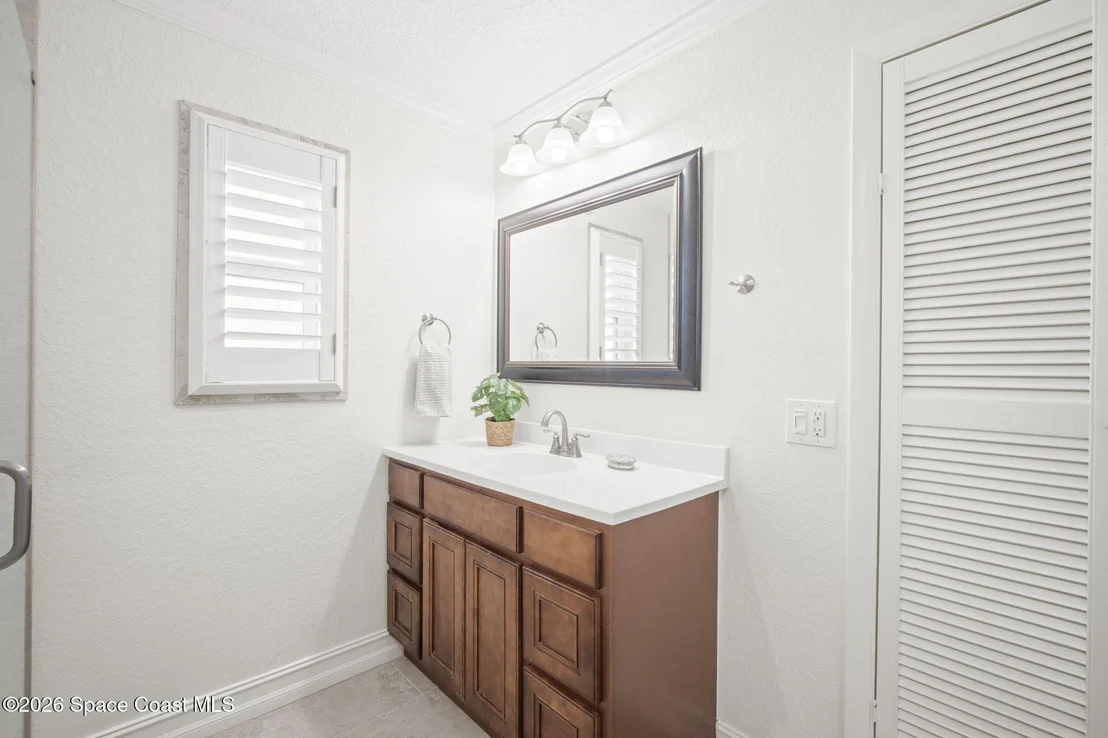 Photo of 310 Franklyn Avenue