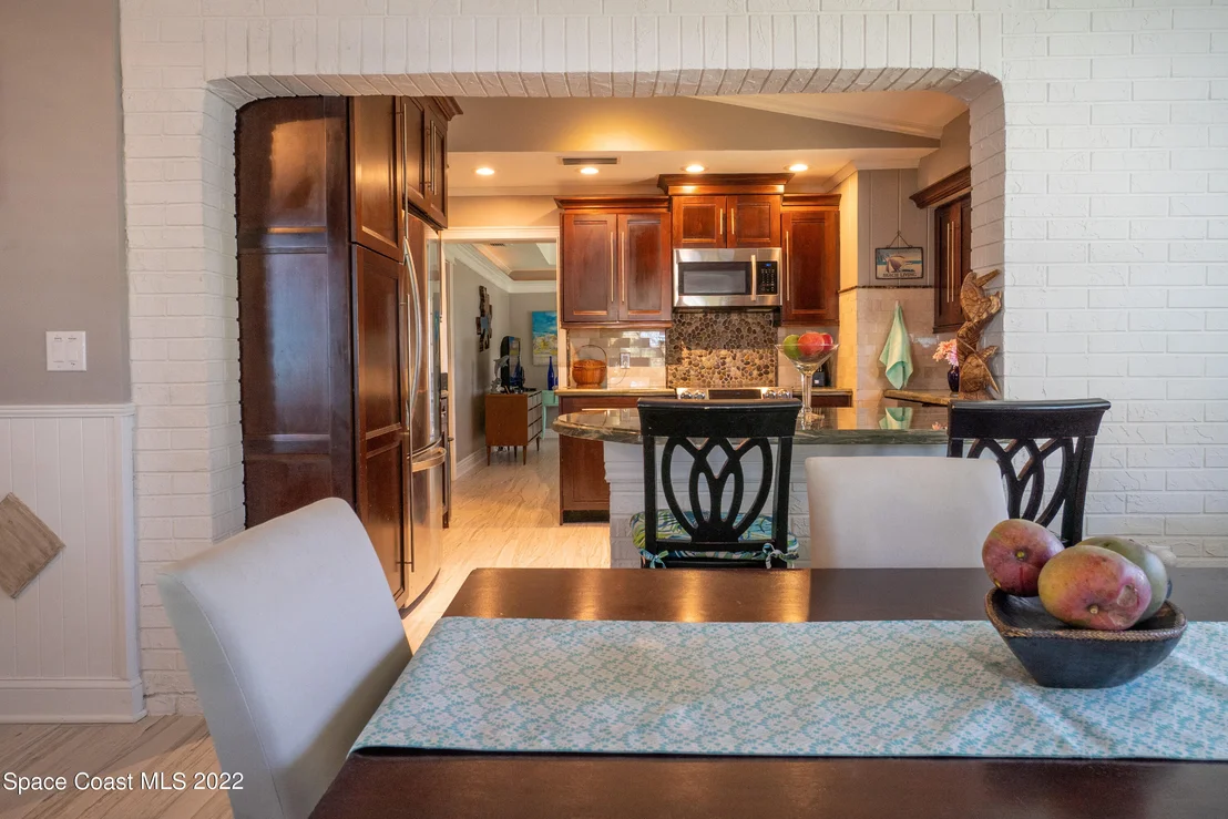 Photo of 230 Rita Boulevard