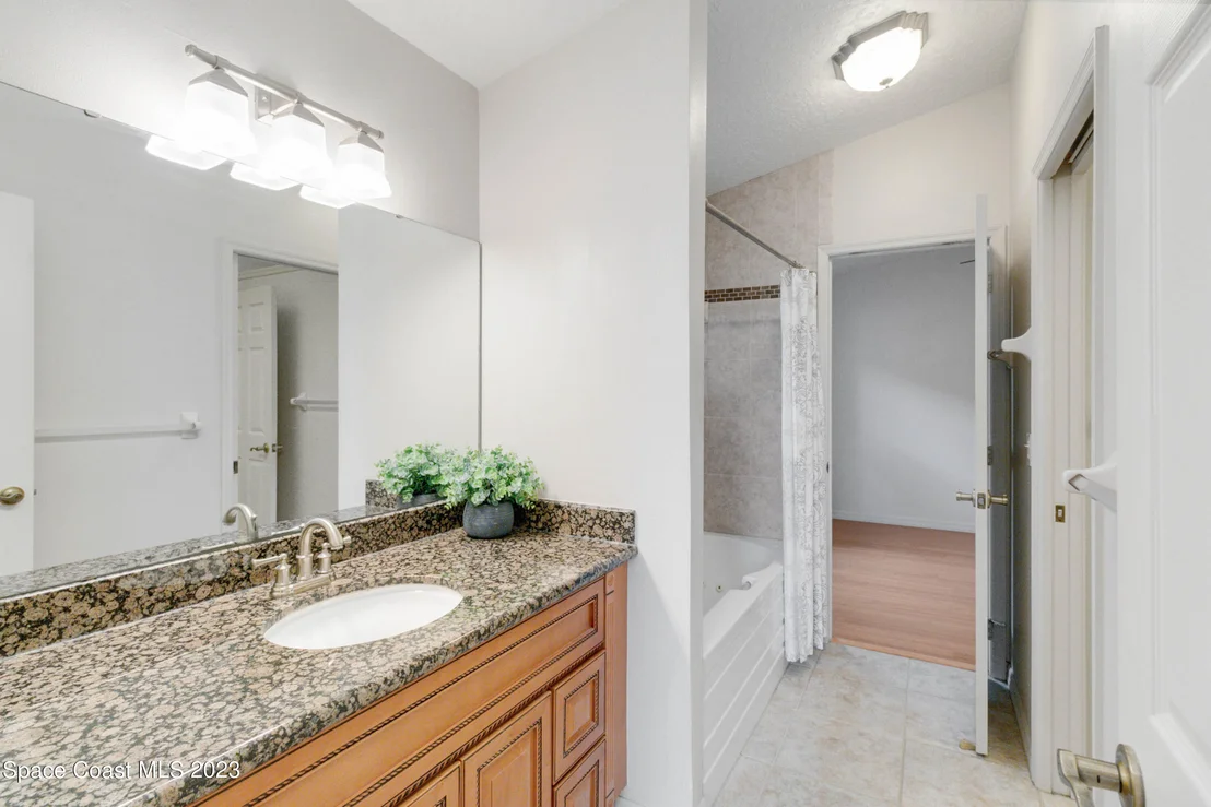 Photo of 2476 Coral Ridge Circle