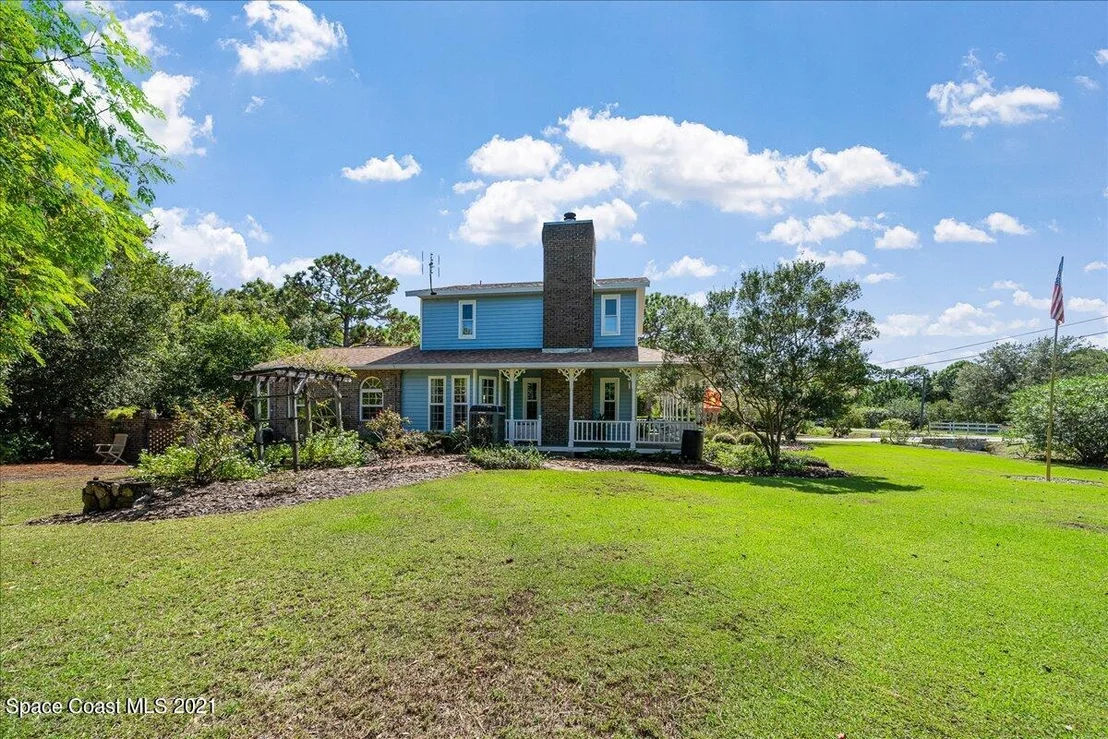 Photo of 1825 Eva Lane