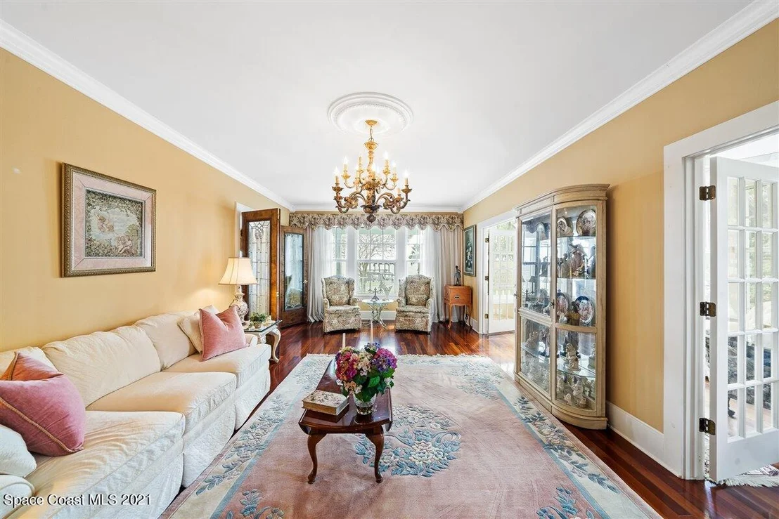 Photo of 515 Rockledge Drive
