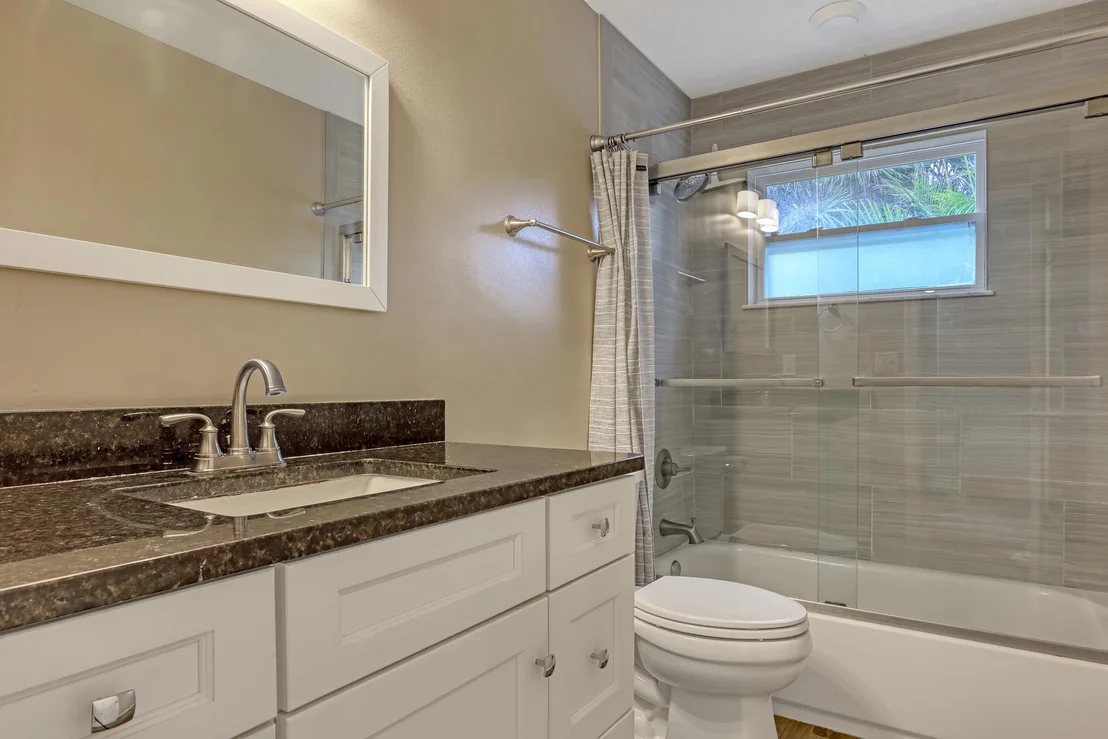 Photo of 355 Brewster Road