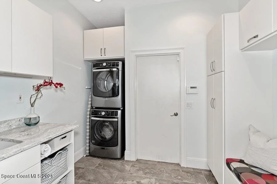 Photo of 412 Lanternback Island Drive