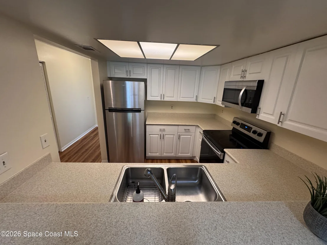 Photo of 2885 Regency Drive
