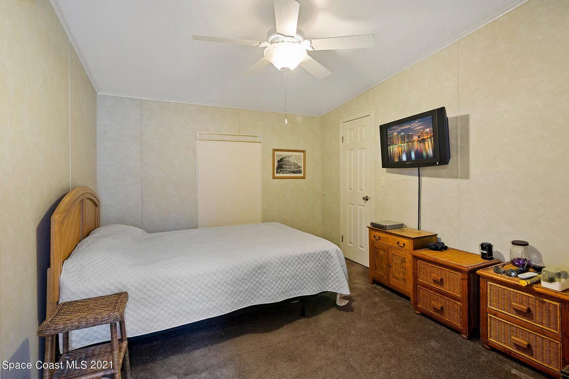 Photo of 245 Outer Drive
