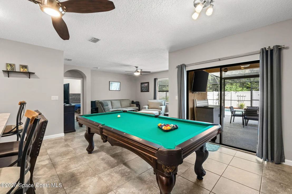 Photo of 648 Coyote Drive