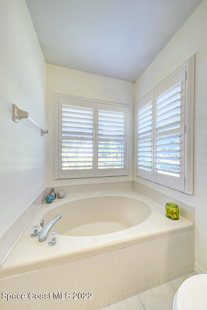 Photo of 2050 Allegheny Circle