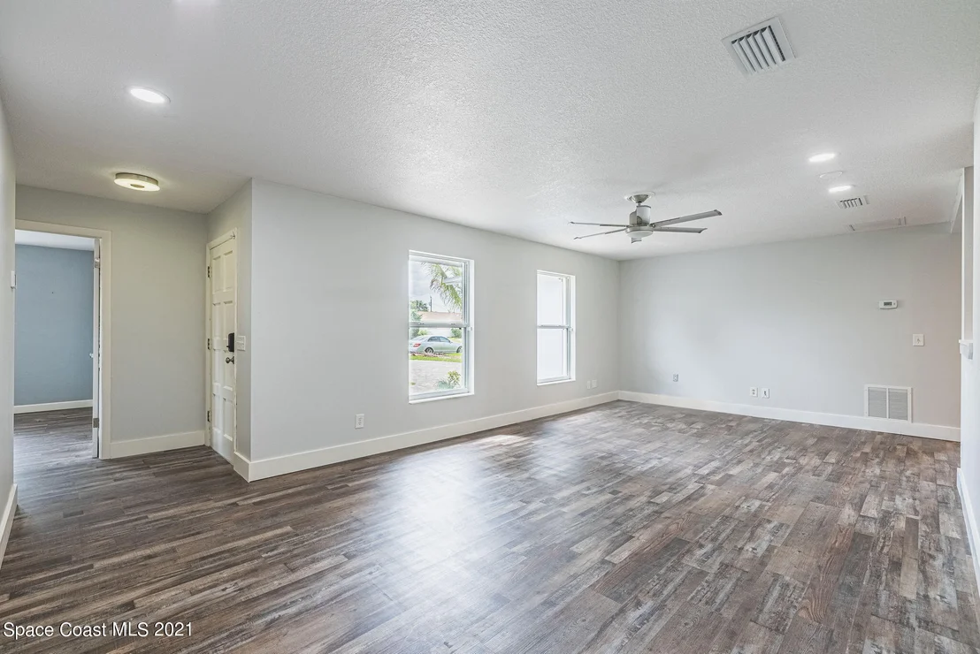 Photo of 404 6th Avenue