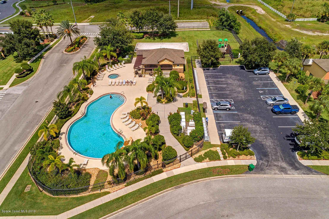 Photo of Unit 106 at 1180 Luminary Circle