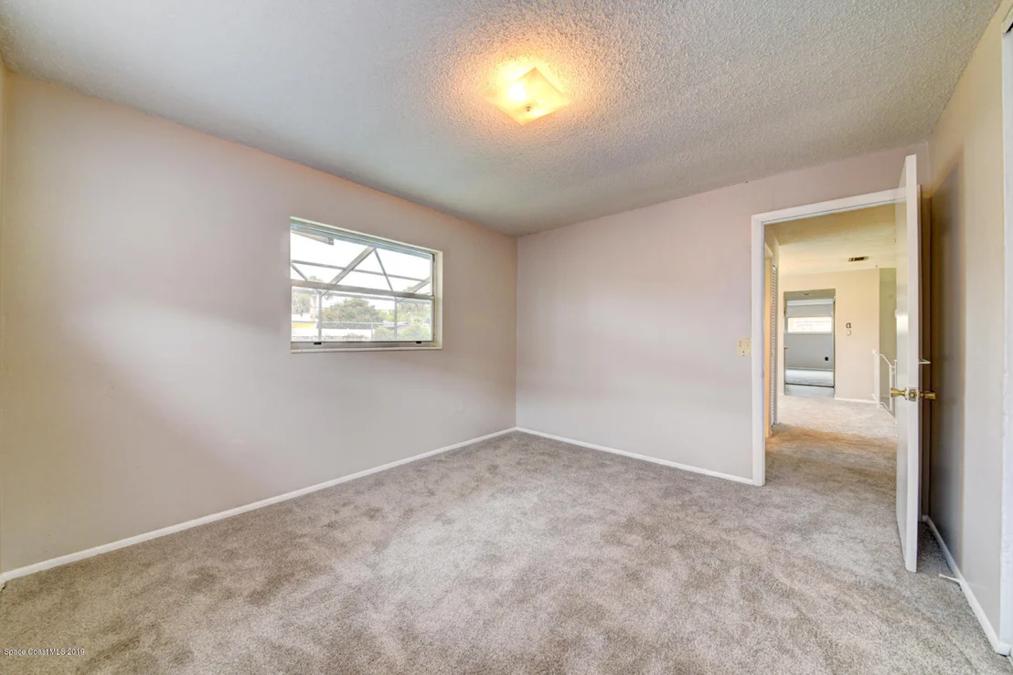 Photo of 909 Jefferson Road