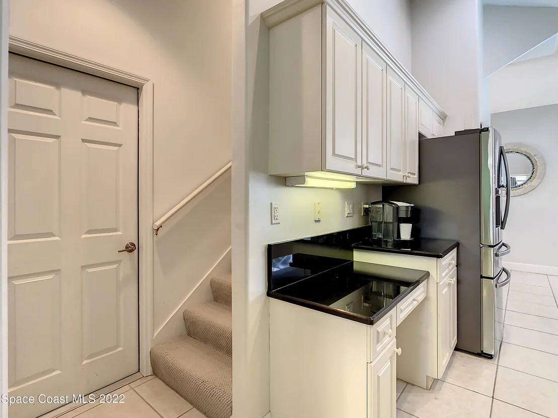 Photo of 862 Thrasher Drive