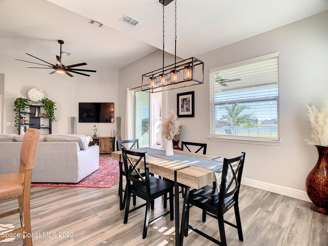 Photo of 8251 Laguna Circle